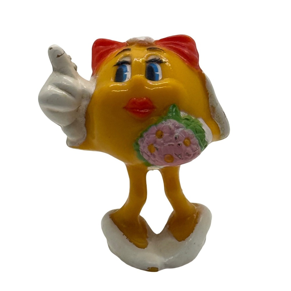 VTG Ms Pac-Man Bride PVC Figure Coleco 1982 Yellow Retro Arcade Gaming Toy 2in